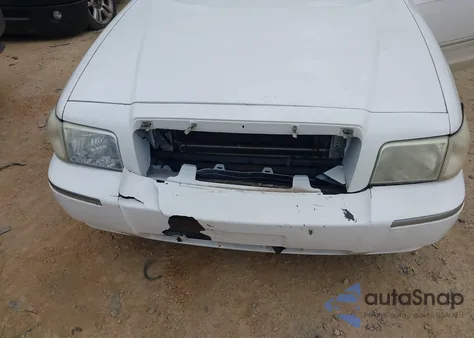 2008 Mercury Grand Marquis Ls z USA, uszkodzony, nr VIN 2MEFM75V78X602451